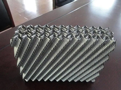 316L不锈钢丝网填料在原料药精制塔中的应用与符合GMP标准的关键元件