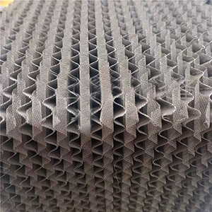 在化工设备中规整填料塔人孔位置和尺寸设置的优化方法