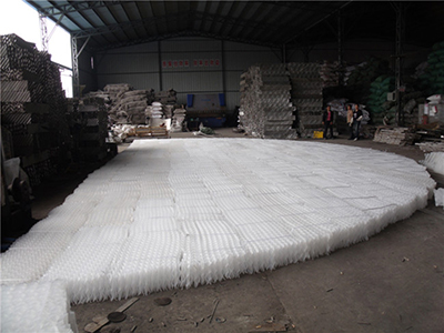 波纹填料在硝酸钠生产中的核心作用和实际效益