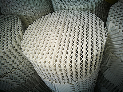 化工塔中陶瓷规整填料的维修更换与维护技术要点