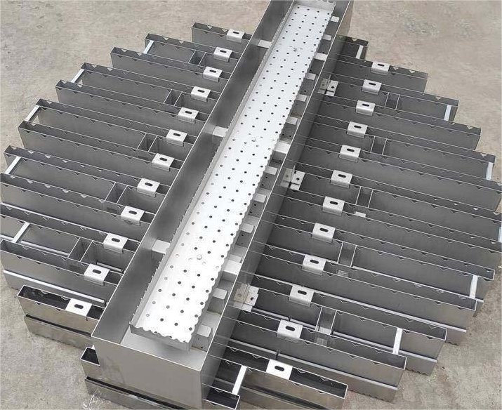 槽式液体分布器