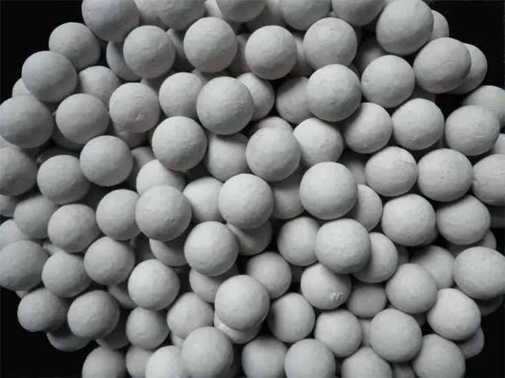 轻质陶瓷球在化工塔器填充中的能耗损失降低应用及其优势