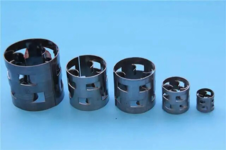 散堆填料在低温条件下开裂风险评估与优化策略