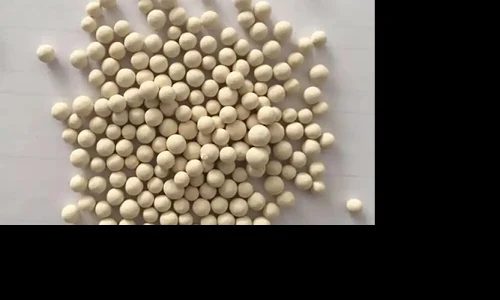 活性氧化铝静态吸附率在工业干燥净化工艺中的作用与影响