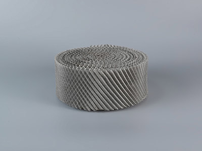 不锈钢填料常见种类及其特性与应用对比