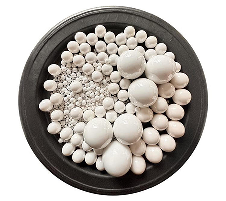 氧化锆研磨介质用于磷酸铁锂材料研磨的关键作用及对电池安全性的保障