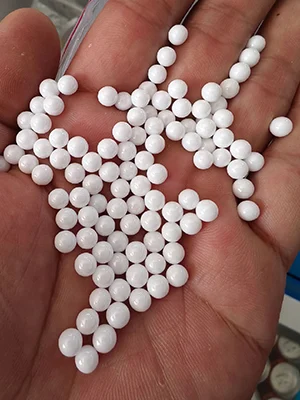 耐高温氮化硅研磨珠在工业材料研磨中的高效应用