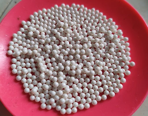 1.6mm 精细研磨行业 高球形度氧化锆陶瓷珠