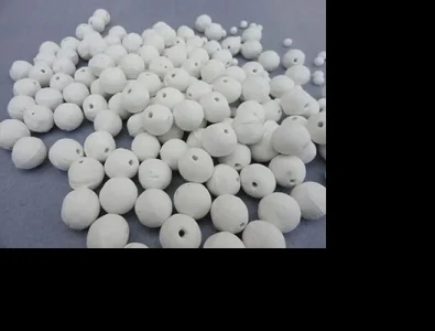 φ3-75mm开孔瓷球 石化反应塔多孔氧化铝填料现货