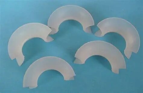 塑料矩鞍环散堆填料化工塔改造用