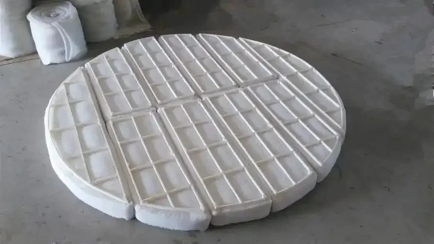 高腐蚀工业烟气处理中四氟除雾器的选型要点
