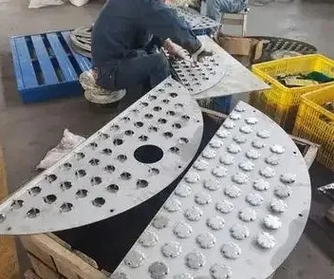 浮阀塔盘